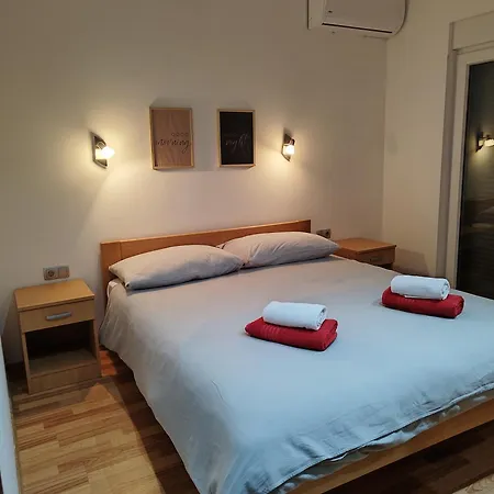 Tolj Apartment