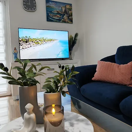 Apartment Tolj *