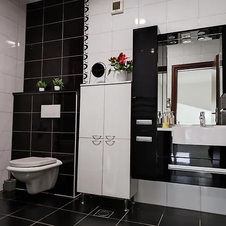Tolj Apartment *